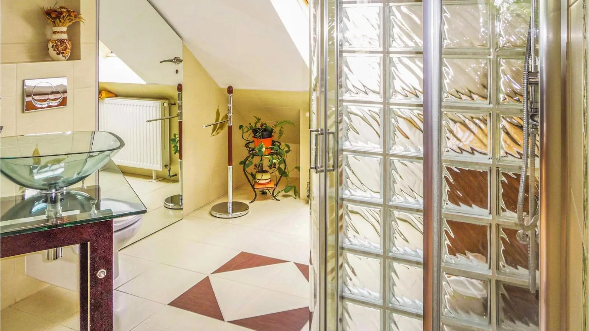 1 Bedroom Gorgeous Apartment In Gdansk Stogi